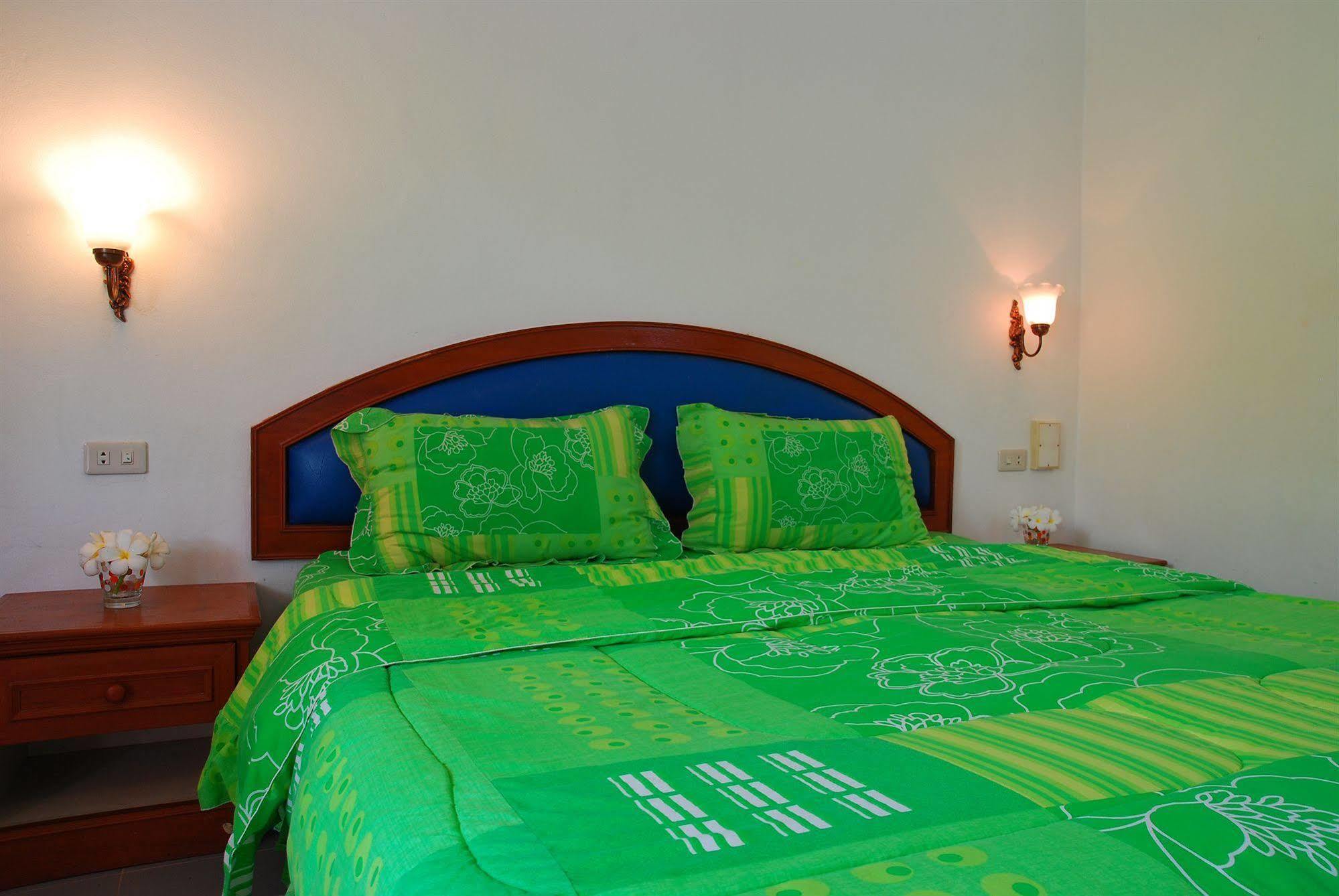 Ps 2 Resort Phuket Patong - Sha Plus Zewnętrze zdjęcie